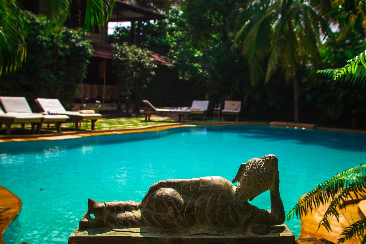 Papa Jolly Eco Resort-Near Morjim Beach Exterior foto